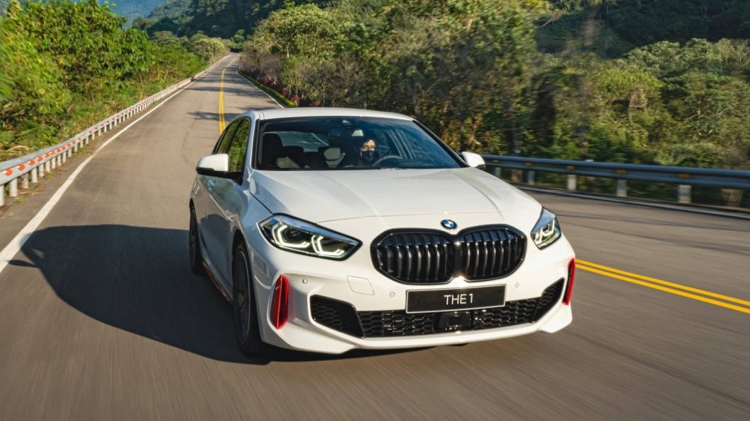 BMW 128ti售價212萬元 22年式1系列配備同步升級