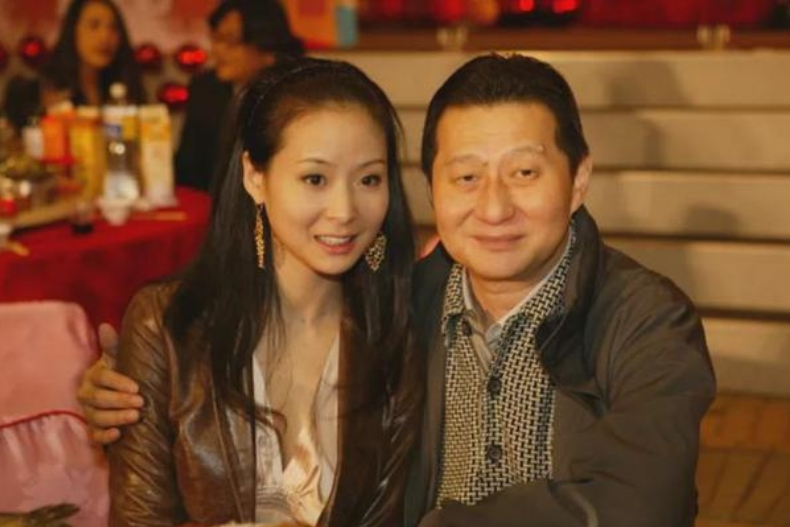 孫道存相當保護孫芸芸。（圖／翻攝自微博）
