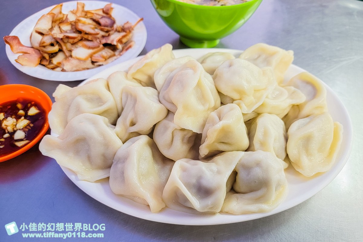 社子市場水餃酸辣湯經常人潮滿滿。(圖/小佳的幻想世界提供)