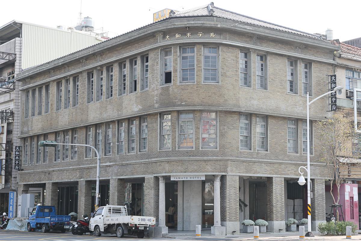 驛前大和咖啡館整體空間美感令人驚艷。(圖/口袋吃吃五十咩提供)