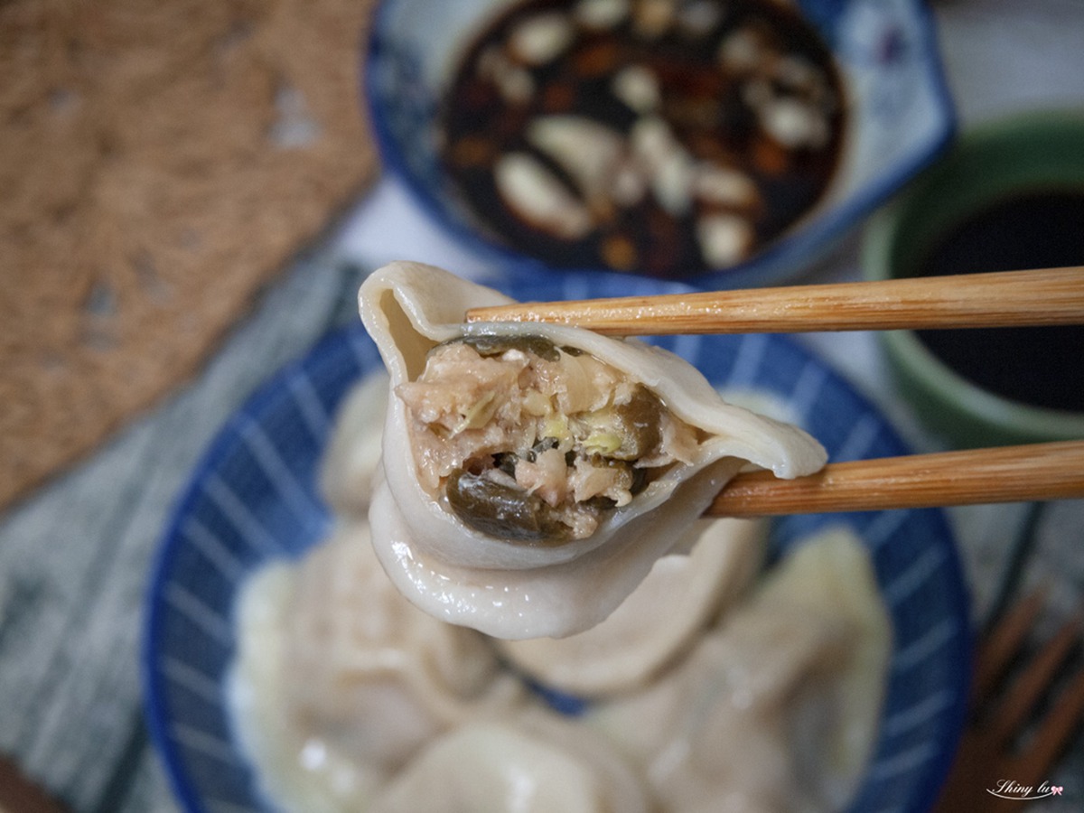 「曾餃子」位於大安區和平東路上,評價相當高。(圖/我是呂萱萱-吃喝玩樂愛分享提供)
