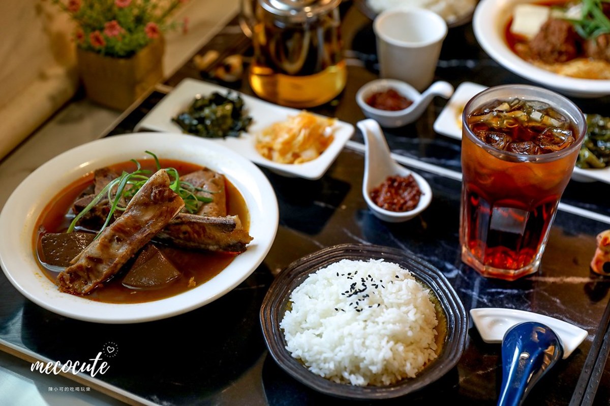 麻麻號的麻辣三寶煲套餐不到百元。(圖/陳小可的吃喝玩樂提供)