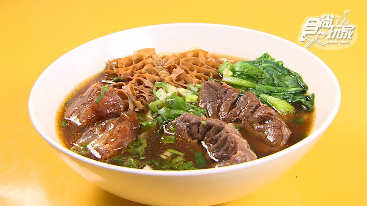 龍記牛肉麵曾獲得宜蘭百大美食小吃組第一名。（圖／加小菲愛碎碎唸提供）