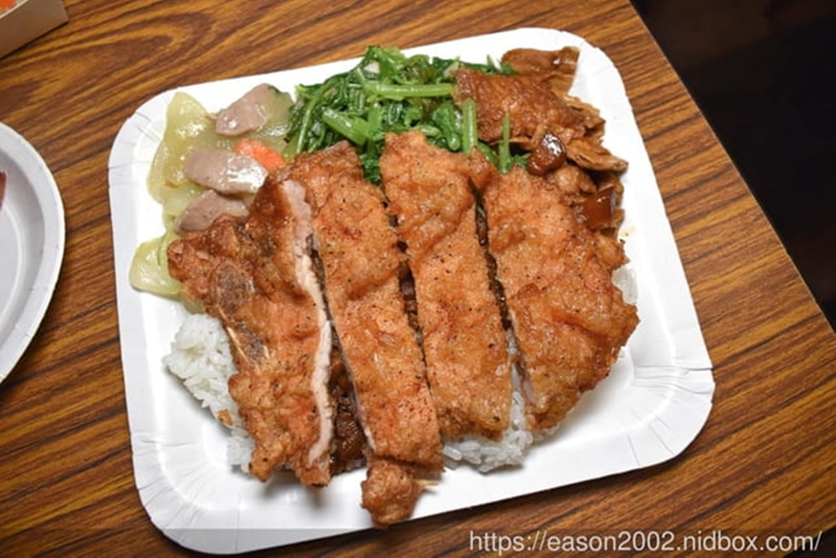 「黑滷魯肉飯」在中正區的知名度非常高。（圖／就是這樣。吃喝玩樂。愛漂亮提供）