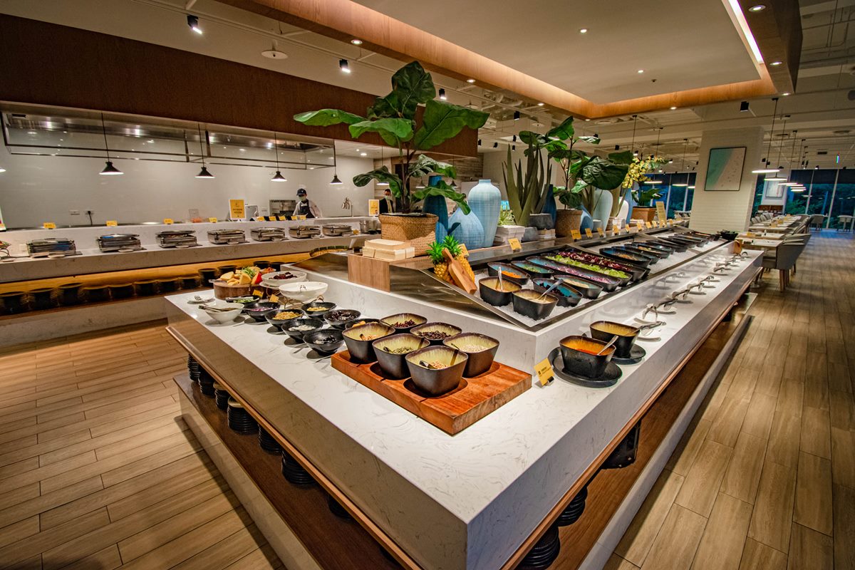 吃到飽河畔餐廳即日起至12/31推出「義大利美食季」。(圖/將捷金鬱金香酒店提供)