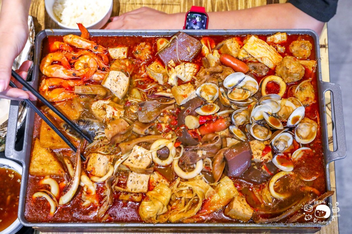 麻辣醬汁也超香。（圖／陳小可的吃喝玩樂提供）
