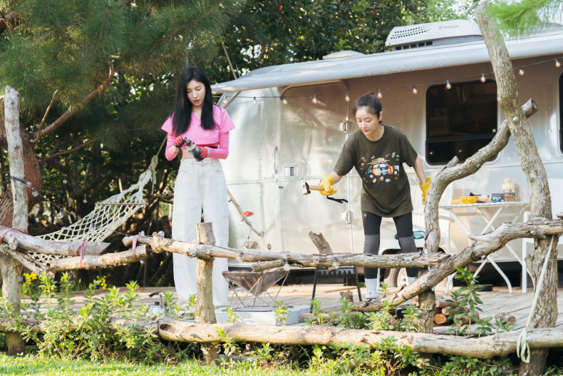 《華燈初上》原班人馬開拍實境秀。(圖/TVBS)