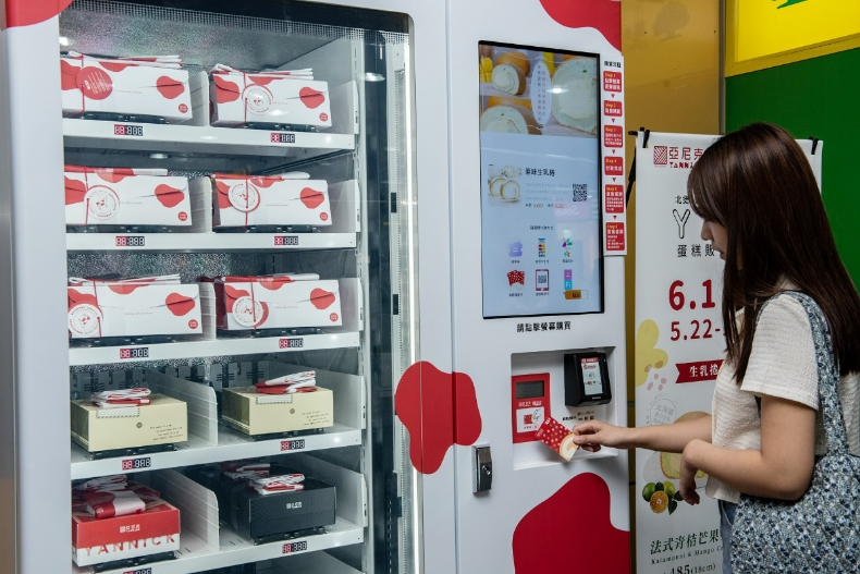 原味生乳捲限時3天只要100元。（圖／亞尼克提供）