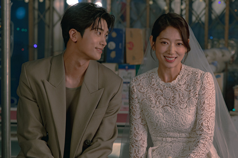 《低谷醫生》劇照。（圖／翻攝自JTBC）