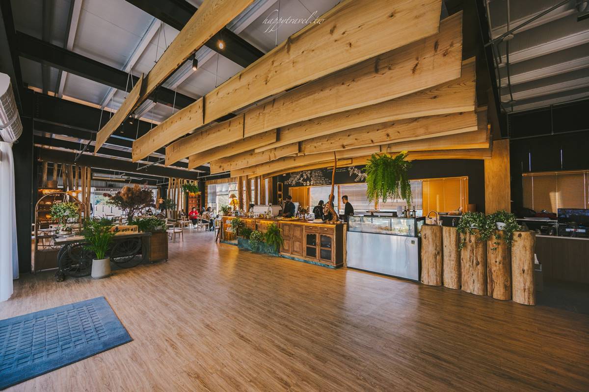 至櫃檯點完餐後，店員會給你叫號器，機器震動了就可以去取餐。（圖／黑皮的旅遊筆記提供）