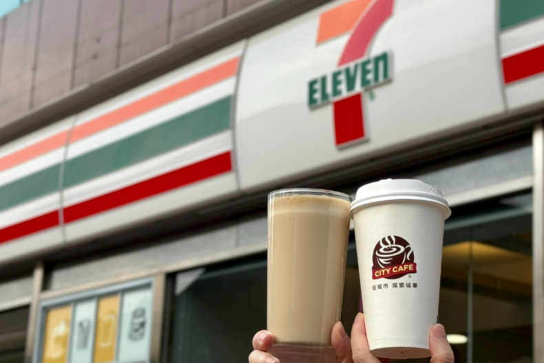7-11推出「7月主打咖啡飲料優惠」。(圖/7-11提供)