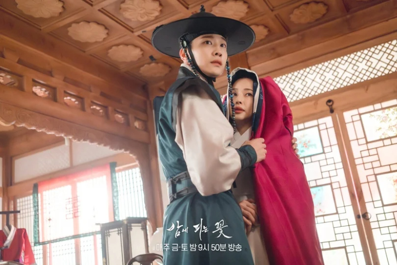 《夜晚盛開的花》創下18.4%超狂收視。（圖／翻攝自MBC）