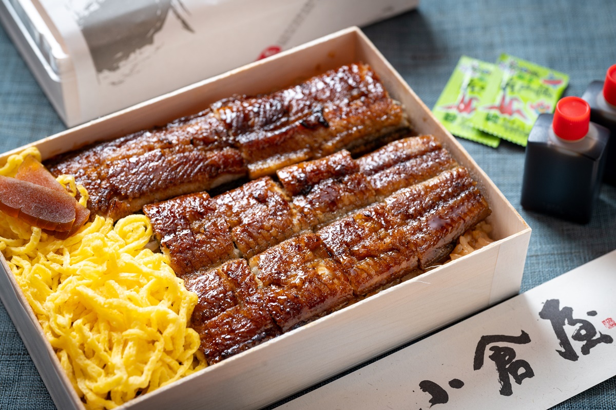 於活動期間推出外帶消費「鰻蒸定食」免費升級優惠。(圖/小倉屋提供)