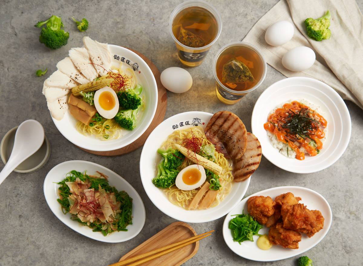 「麵匡匡拉麵」是吾蜂美味集團旗下的新興品牌,成立僅2年就從58家門市迅速擴展至超過100家。(圖/麵匡匡提供)