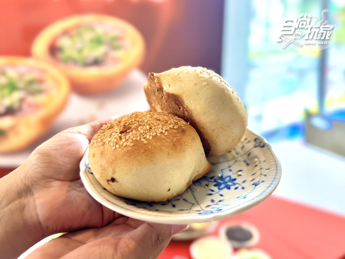 台灣經典小吃胡椒餅,竟然變身成肯德基蛋塔。(圖/張庭瑄攝)