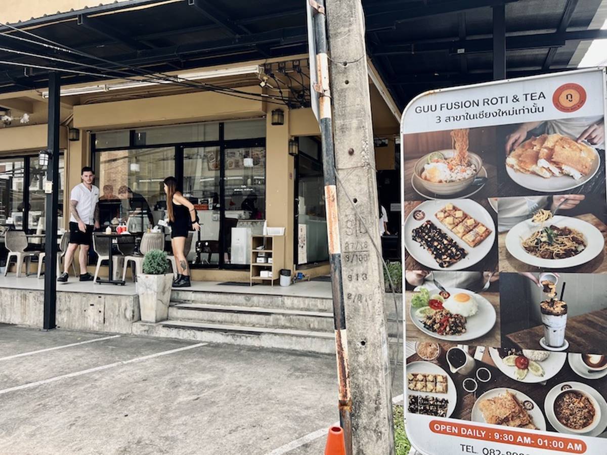 「Guu Fusion Roti & Tea」位於熱鬧的尼曼路商圈，位置方便，交通也便利。（圖／mamahuhu提供）