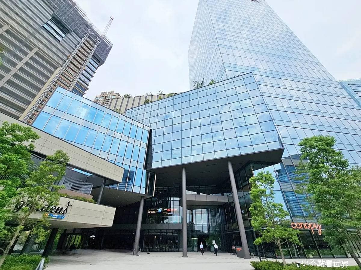 「GRAND GREEN OSAKA SHOPS&RESTAURANTS」是大阪梅田最新地標兼大型商場。(圖/小不點看世界提供)