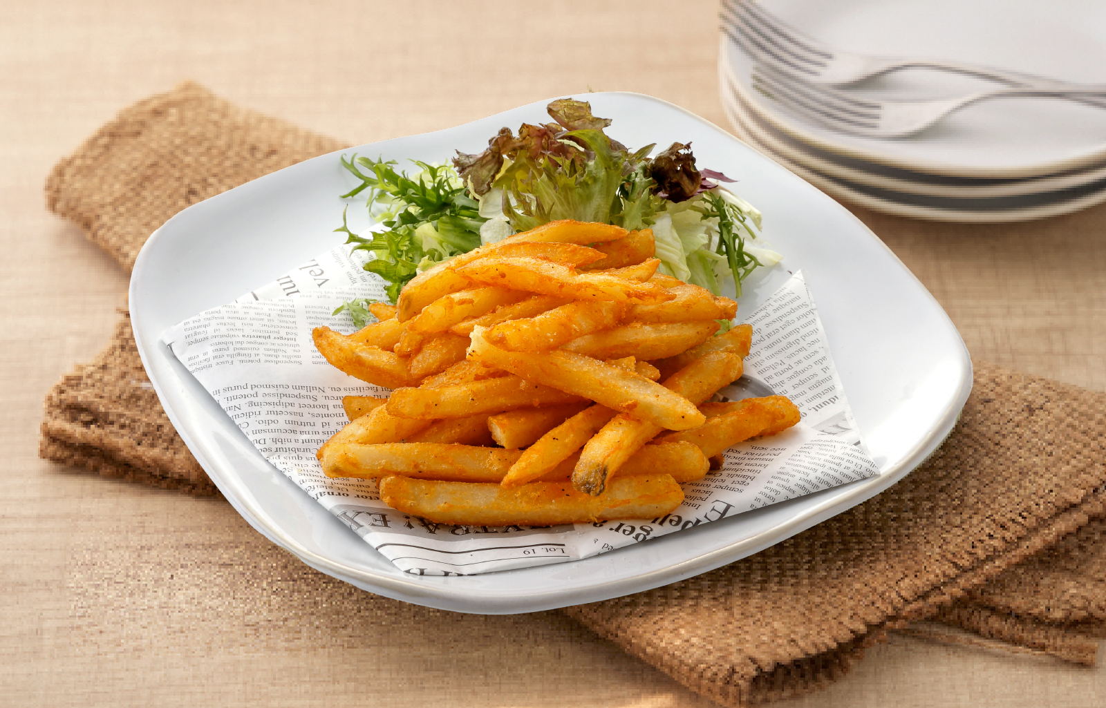 「BEPPIN PASTA」內用消費達低消120元，即可享有炸物「香酥黃金脆薯」半價優惠75元（原價150元）。（圖／慕里諾國際餐飲集團提供）