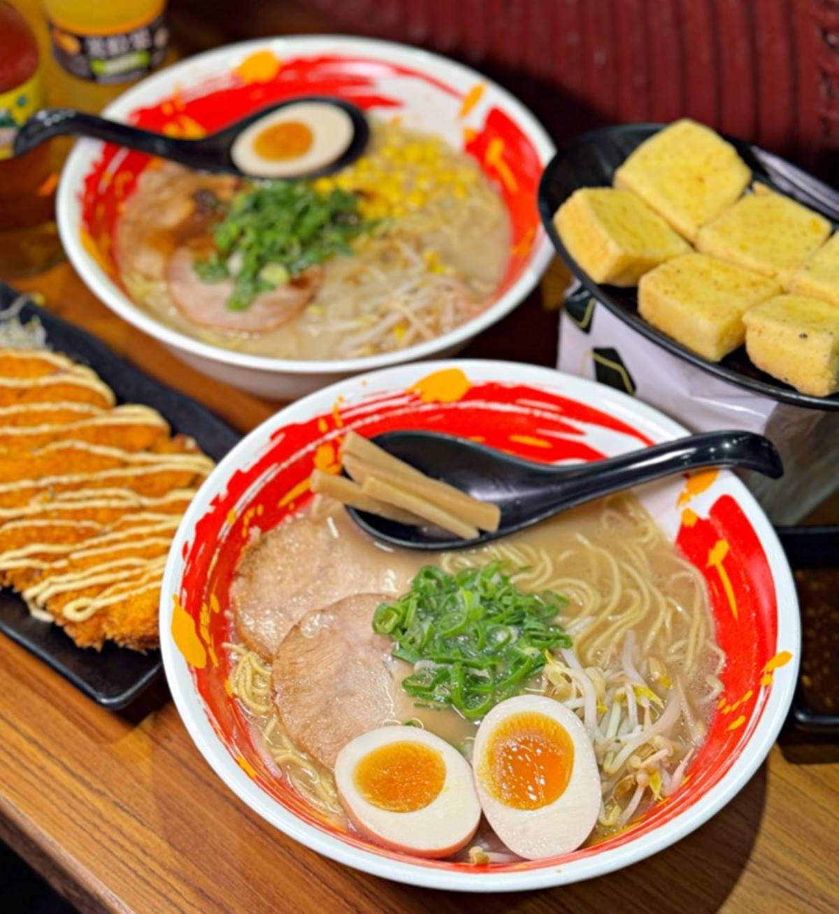 平價的日式拉麵店「豚將日本拉麵」,目前在全台已經有超過30間分店。(圖/愛麗絲的吃不停人生提供)