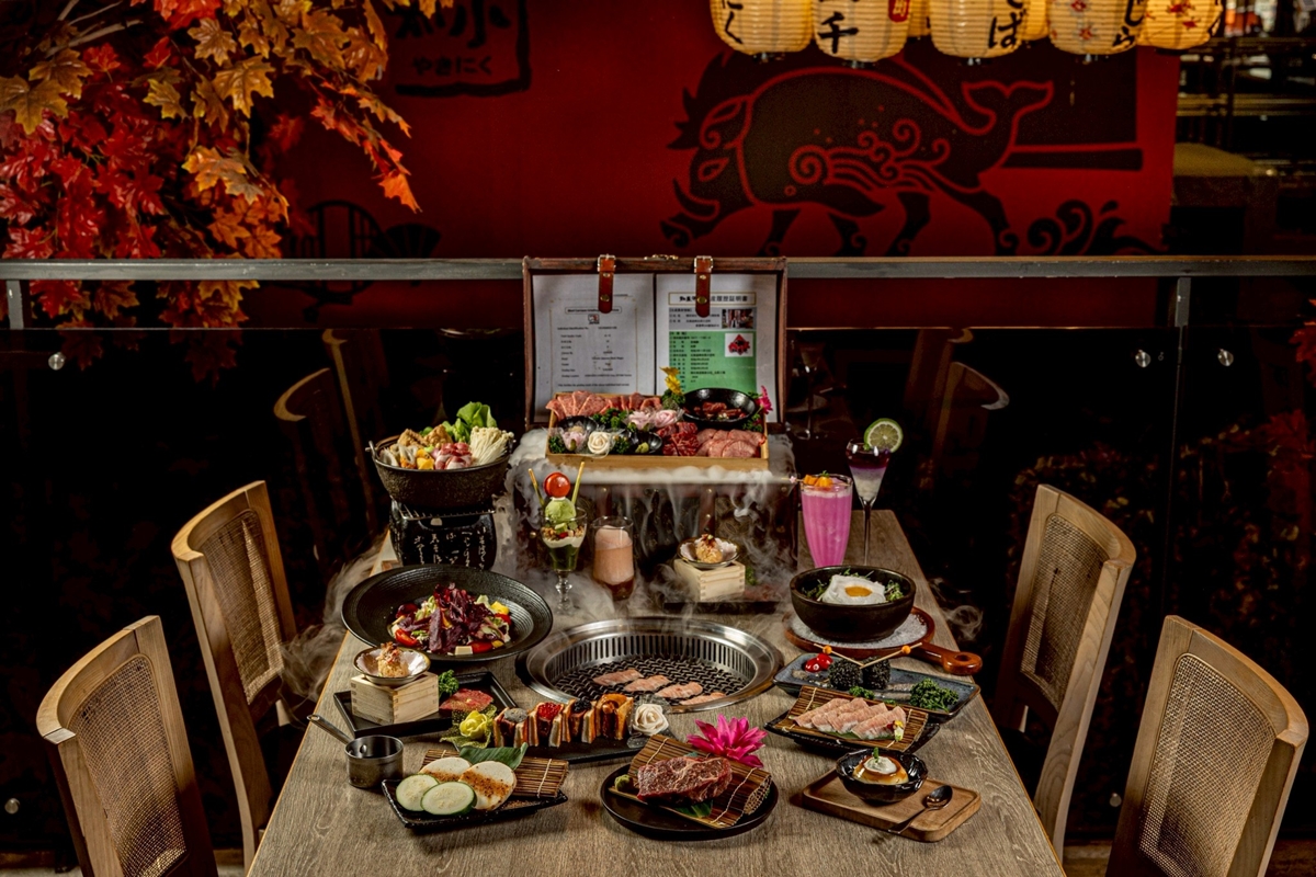 「女神の炊煙盛宴」是征服頂級肉品的夢幻套餐。(圖/山鯨燒肉提供)