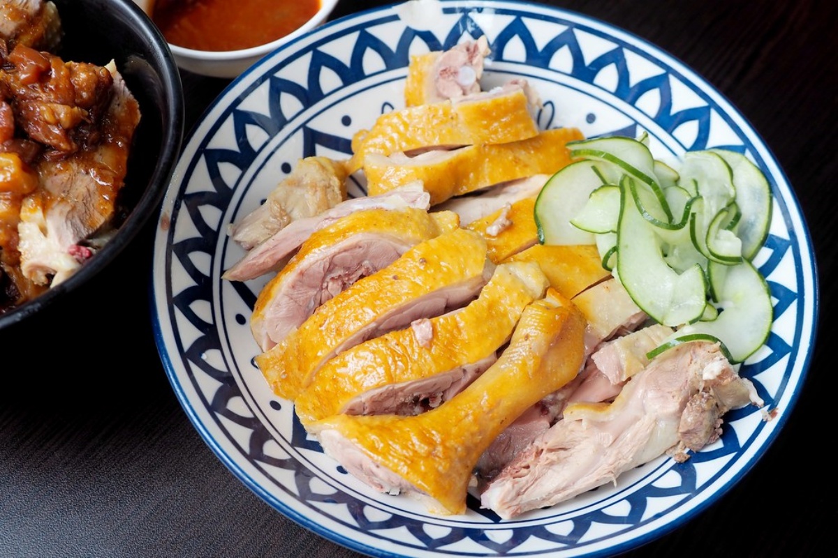 「煙燻鴨肉」採秤重計價，煙燻入味的鴨肉自帶鮮鹹滋味，不沾醬就很夠味。（圖／加小菲愛碎碎唸 提供）