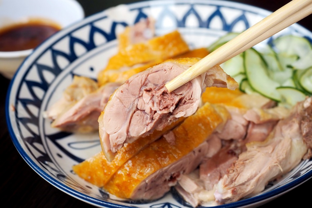 「煙燻鴨肉」採秤重計價，煙燻入味的鴨肉自帶鮮鹹滋味，不沾醬就很夠味。（圖／加小菲愛碎碎唸 提供）