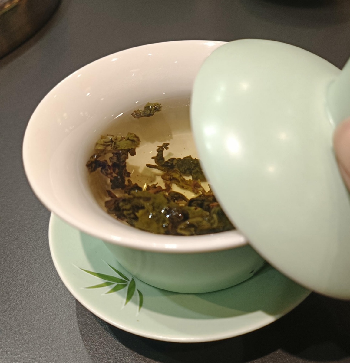 用餐可享小菜、茶湯都可以無限續加。(圖/舒愛吃愛玩樂的世界提供)