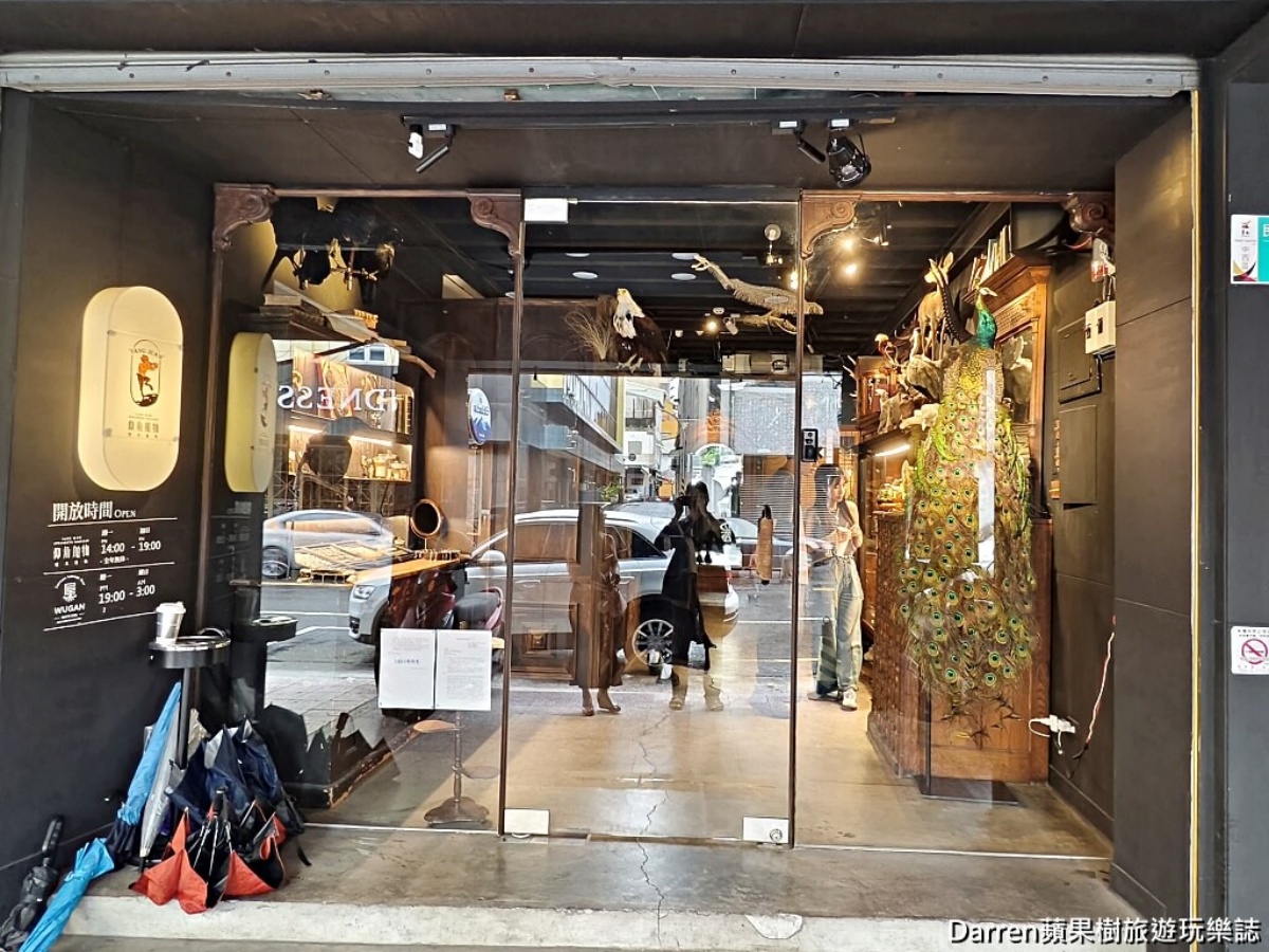 「仰角舶物（民權店）」地點鄰近知名景點赤崁樓。（圖／Darren蘋果樹旅遊玩樂誌 提供）