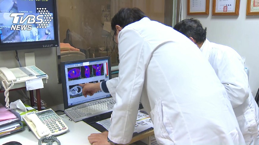 有規率的乳房篩檢計劃,可以早期發現癌症或其癌前病變。(圖/TVBS)