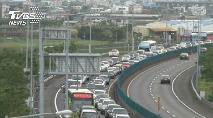 春節開車怎麼走最順?高公局列重點壅塞路段