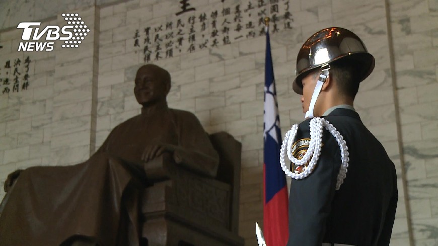 改台幣、去銅像、撤儀隊！促轉會3訴求都被打槍