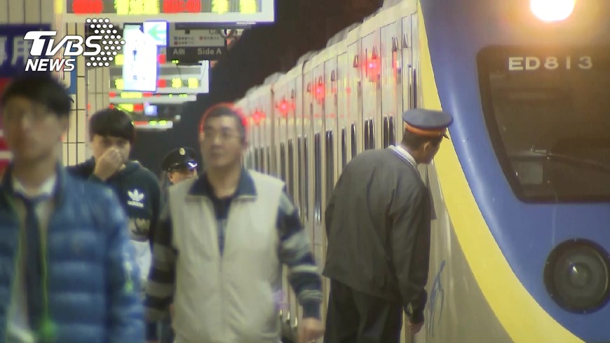 快訊/進站10分內不出加收15元 台鐵新制「喊卡」