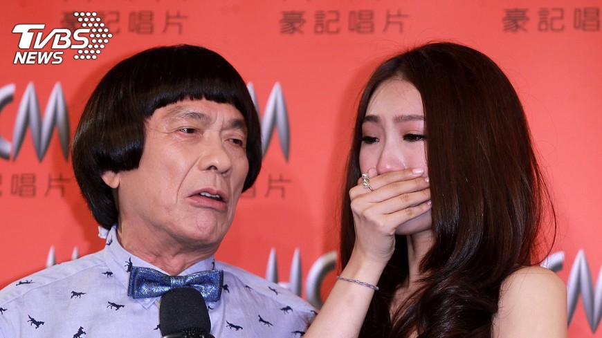不捨豬哥亮 謝金晶曾透露父親最希望全家團聚