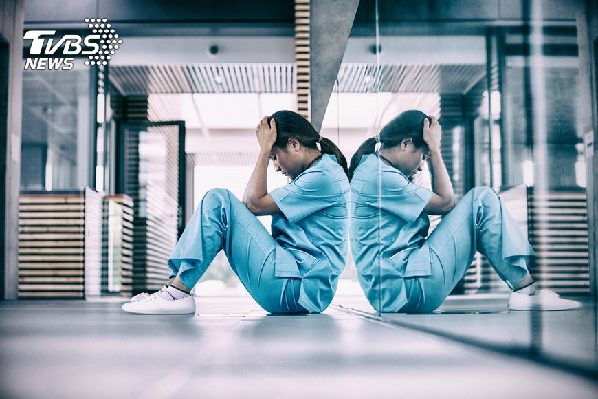 救到「昏迷男友載小三」 護理師心碎:永遠不要醒