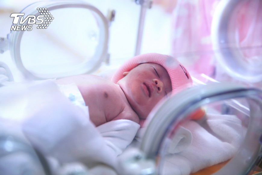 母嬰同室=母嬰同累?婦科醫:嬰兒脫水性黃疸增3倍
