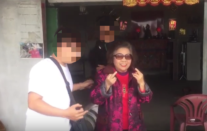 過彎磨膝耍帥！「幹譙阿嬤」媳婦狠訓騎士