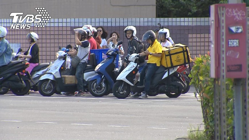 降空污 交通部擬復課150cc以下機車牌照稅