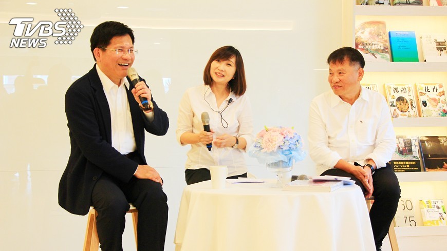 戴勝益談閱讀培養 林佳龍:從繪本開始