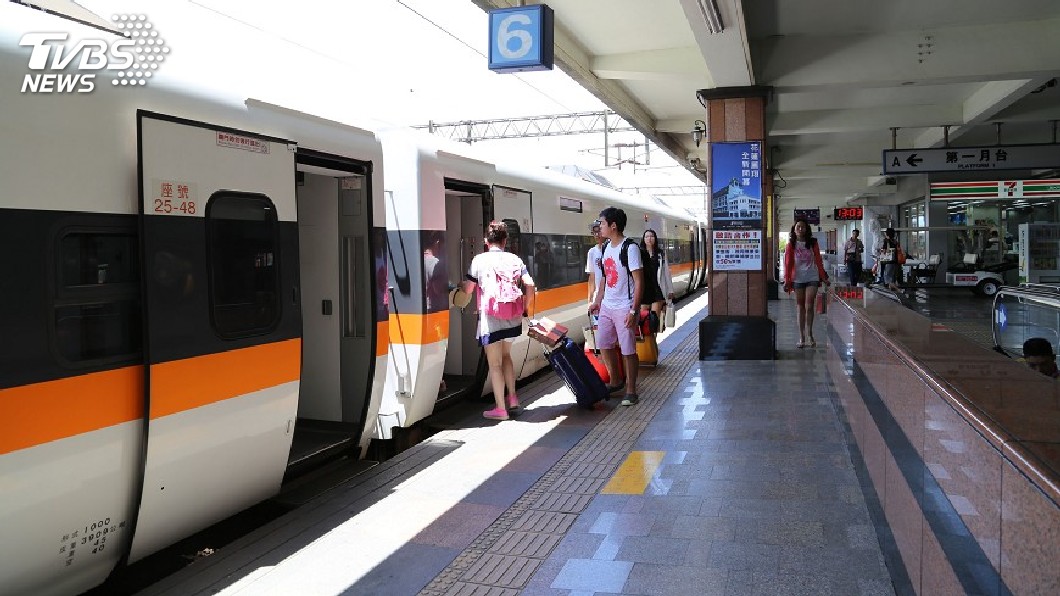台鐵續發外站休息報酬　投票日疏運危機解除
