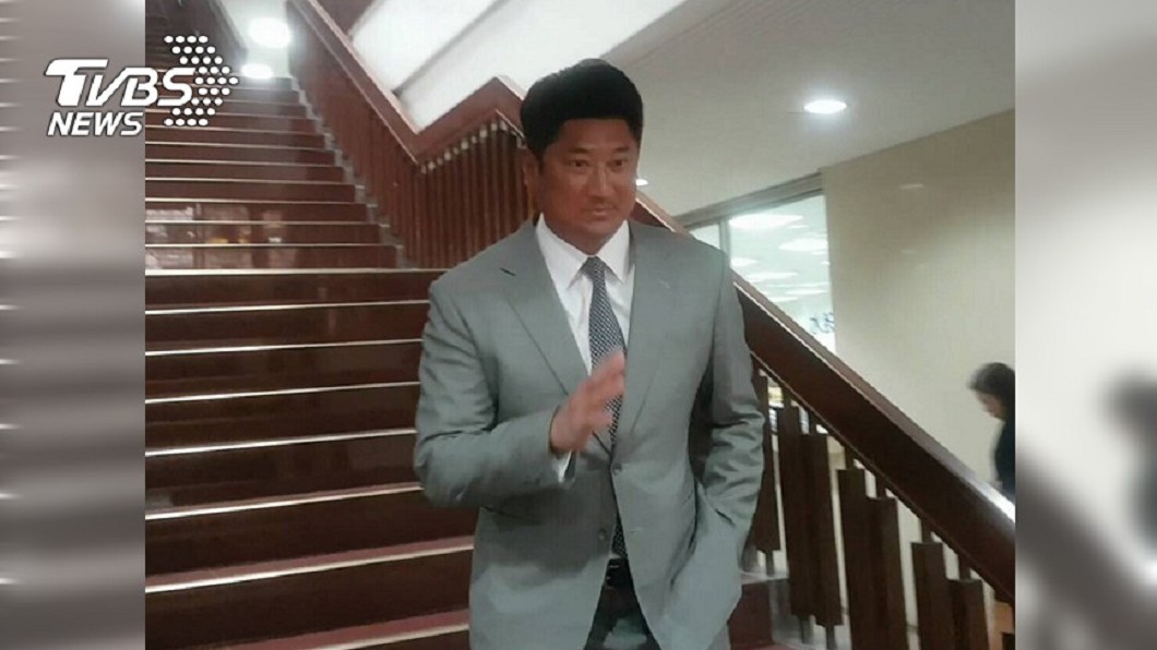 紅火案符合減刑規定　辜仲諒更一審判3年6月