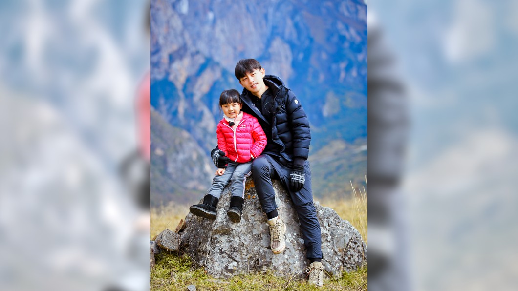 鄧倫給閨女的一封信淚崩！　小山竹：一聲爸爸，一生爸爸