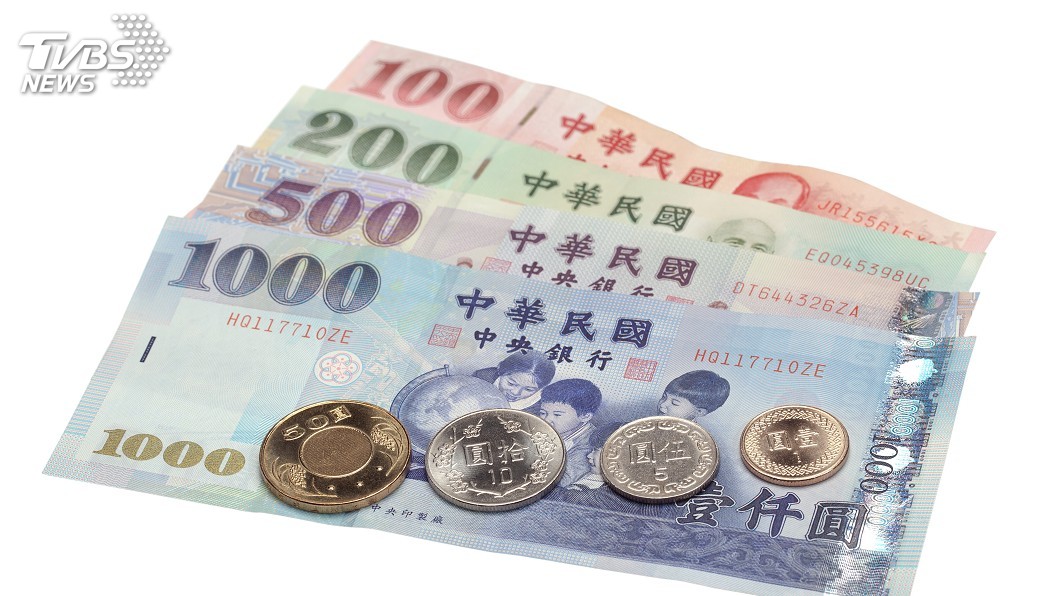 去年11月經常性薪資4萬2130元　年增率2.16%