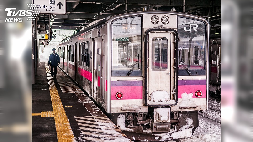搭末班車還坐過站 日本尾牙季推「睡過頭公車」
