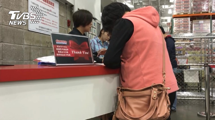 好市多買鞋尺寸不合 他不敢退是因為…