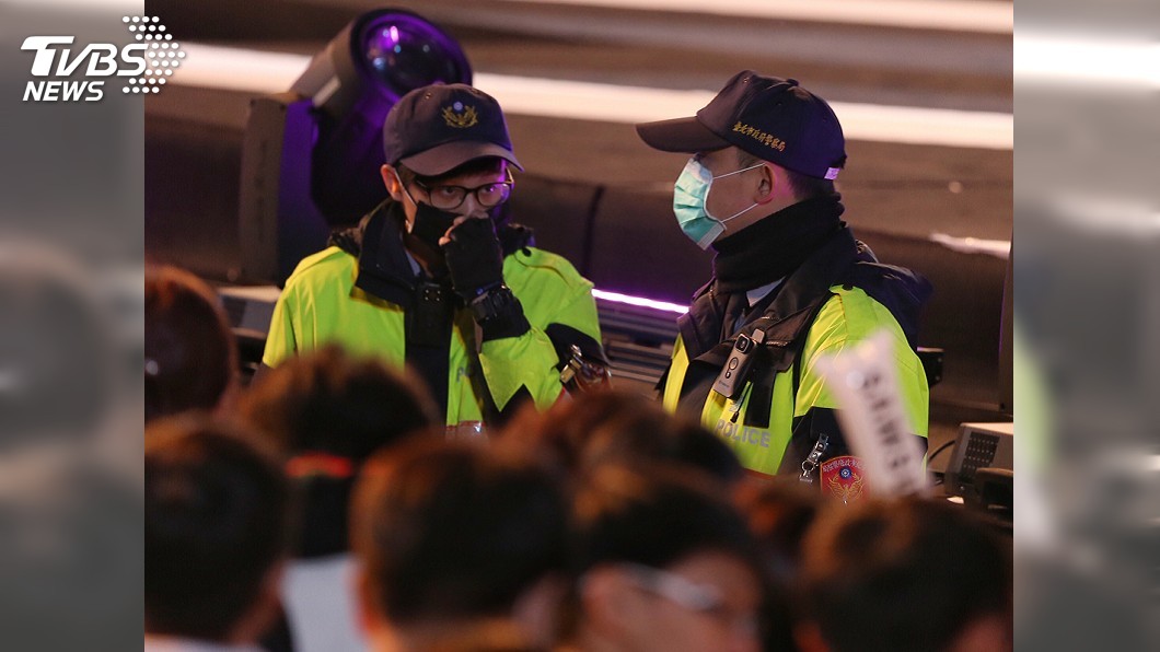 跨年員警有多累? 1人值班12小時、扛24案件