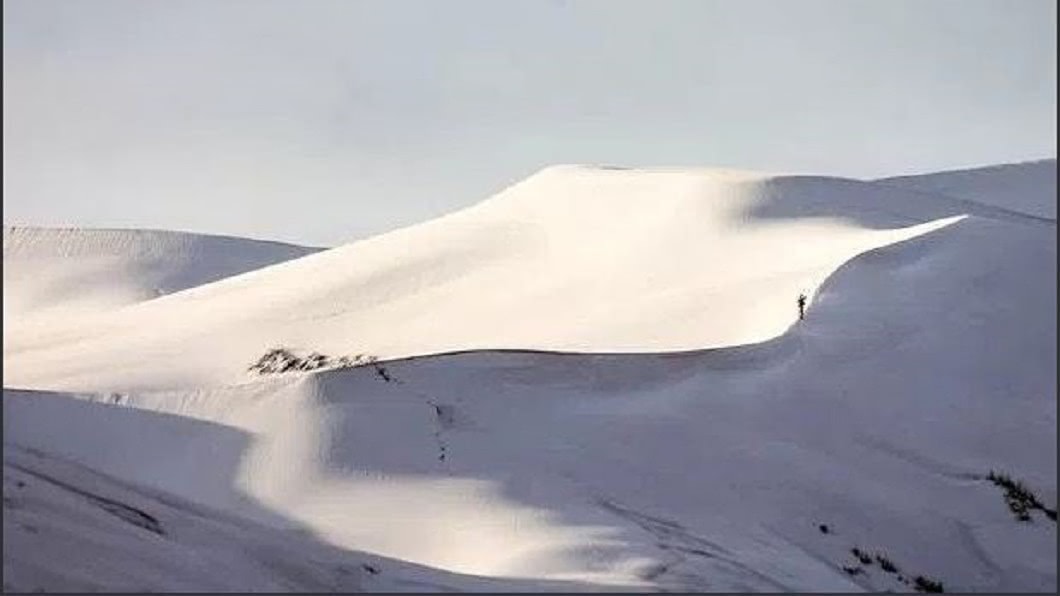 天氣瘋了？撒哈拉沙漠連續兩年冬天降雪