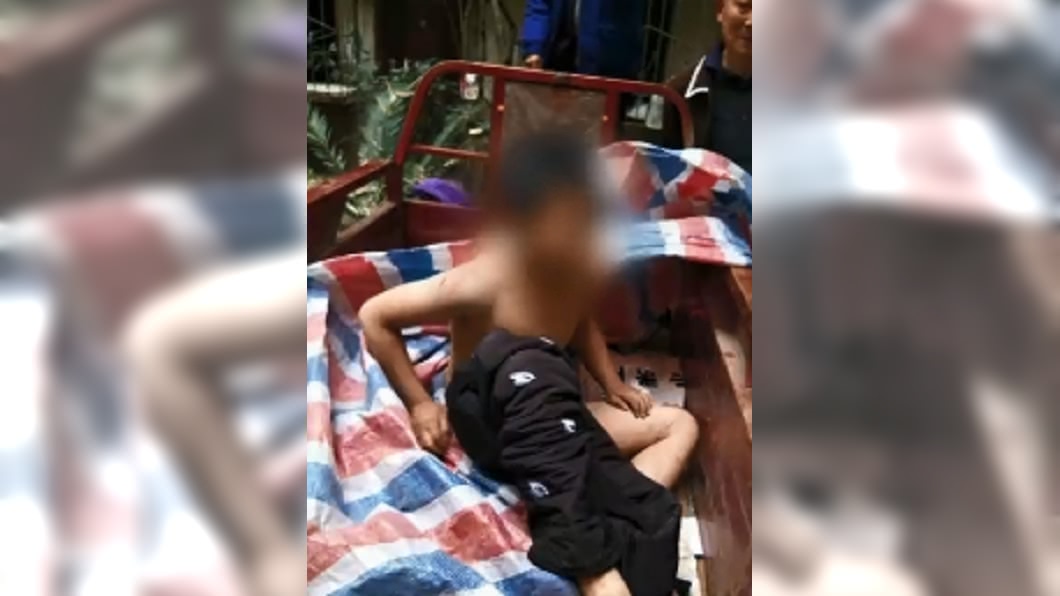 10歲男童躲家暴　攝氏0度裸藏三輪車過夜險凍死