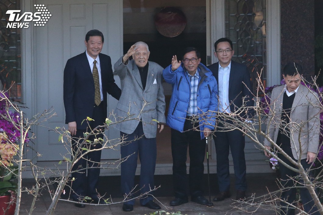 T怪客踢新聞/前總統比前妻前夫還可怕