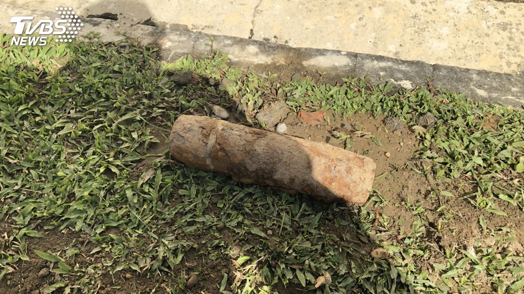 虛驚一場! 國訓中心花圃赫見二戰榴彈砲