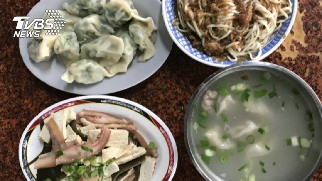 怨餐點有頭髮!老闆「一句話」讓奧客瞬間閉嘴